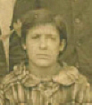 Lucette Aubert vers 1918 - Marcilly le Hayer (10 )