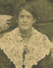Lucette Aubert vers 1928 - Neuville sur Vanne (10)