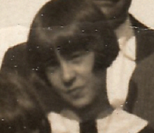  Monique Bretet vers 1933 - Ile d'Yeu