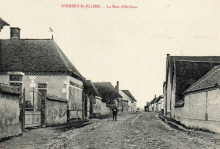 Dierrey St Julien : La Rue d'Estissac