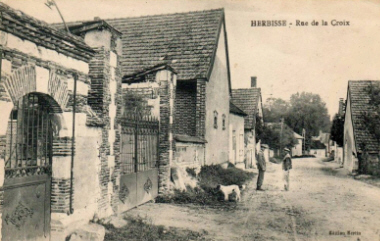 Herbiss : Rue de la Croix
