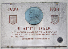 Reims - Plaque commmorative  Jeanne d'Arc -  J-L. Bretet 2016