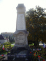 Neuville sur Vanne : Le Monument aux Morts - 2012 - Photo JLB