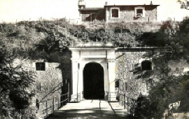  Entre du Fort de Pierre Leve - Ile d'Yeu